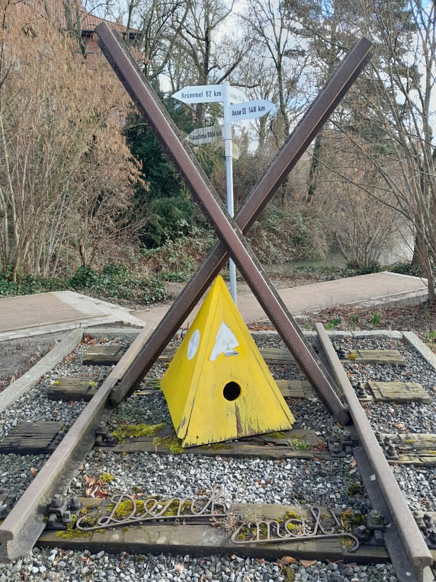 "Denk Mal", nahe des Marktplatzes Dannenberg, Aufgenommen: 2023